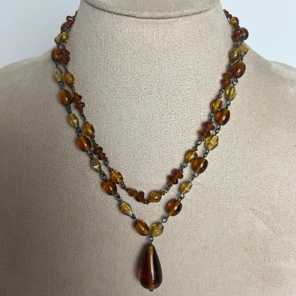 BROWN YELLOW GLASS WITH BROWN PENDANT VINTAGE NECKLACE BEADED